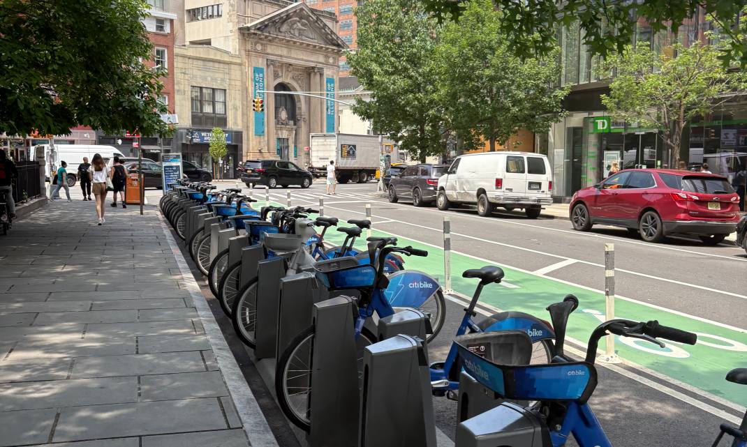 纽约市取消电单车、自行车轻微交通违规刑事控罪